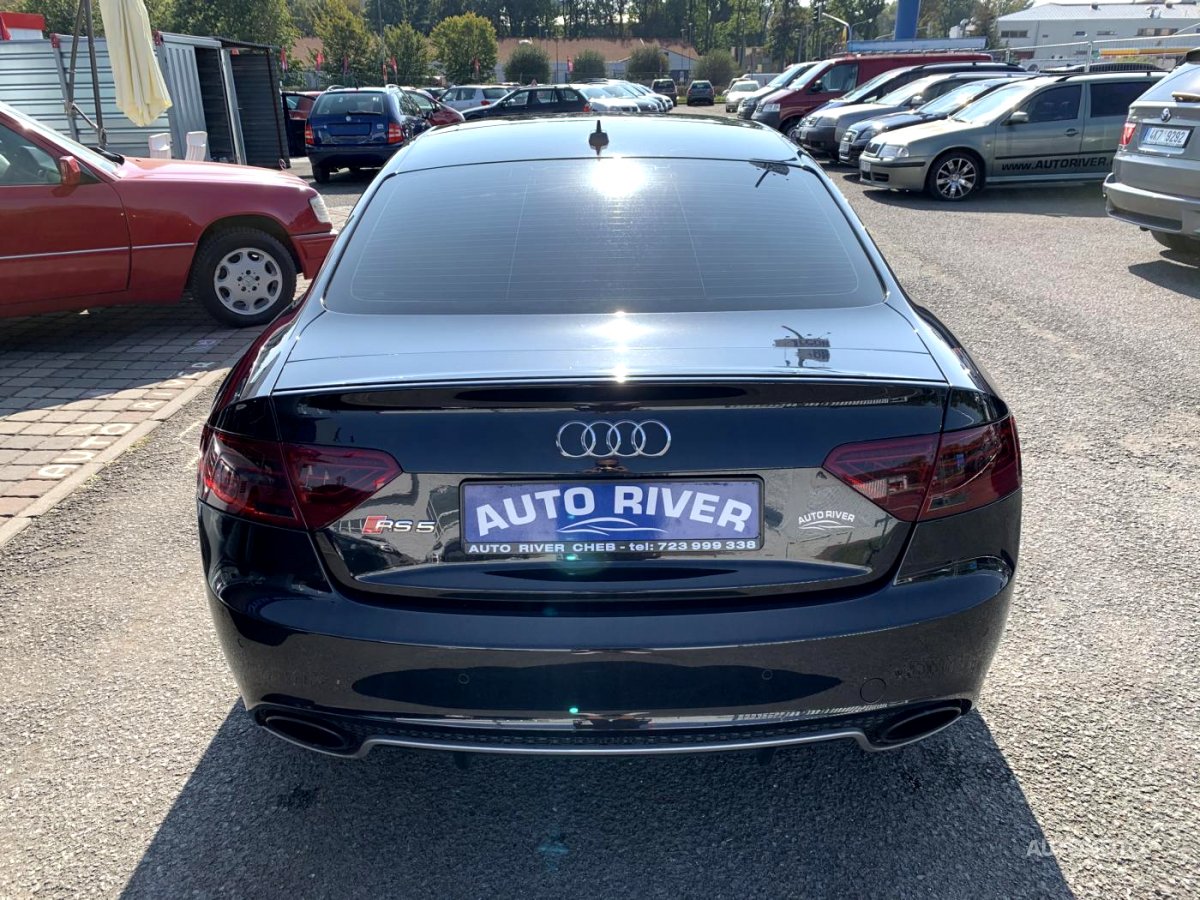 Audi RS5, 2013 - pohled č. 3