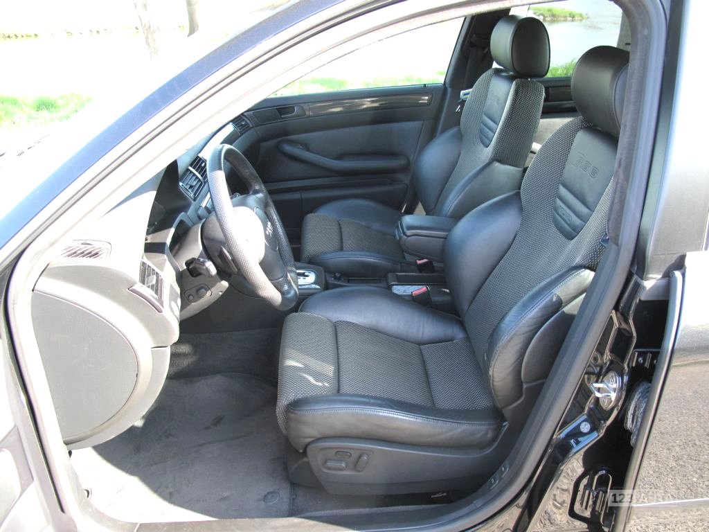 Audi RS6, 2003 - pohled č. 13