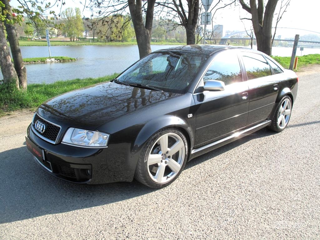 Audi RS6, 2003 - pohled č. 2