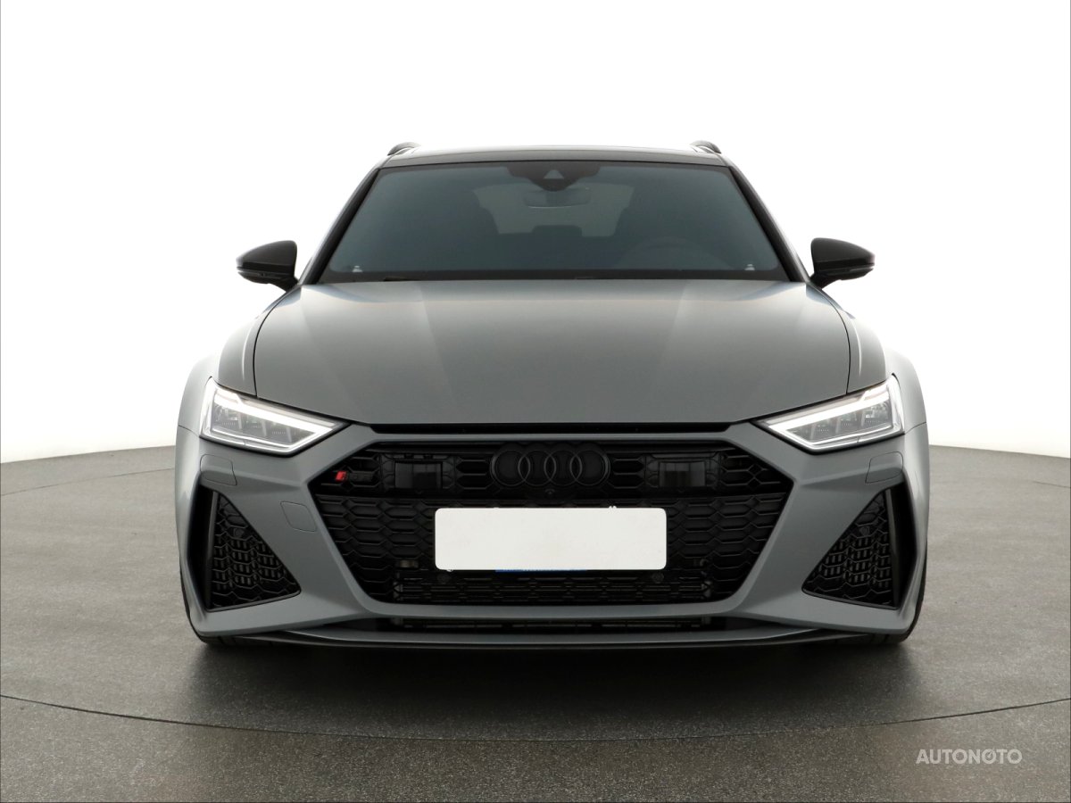 Audi RS6, 2022 - pohled č. 2