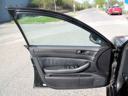 Audi RS6, 2003 - pohled č. 9