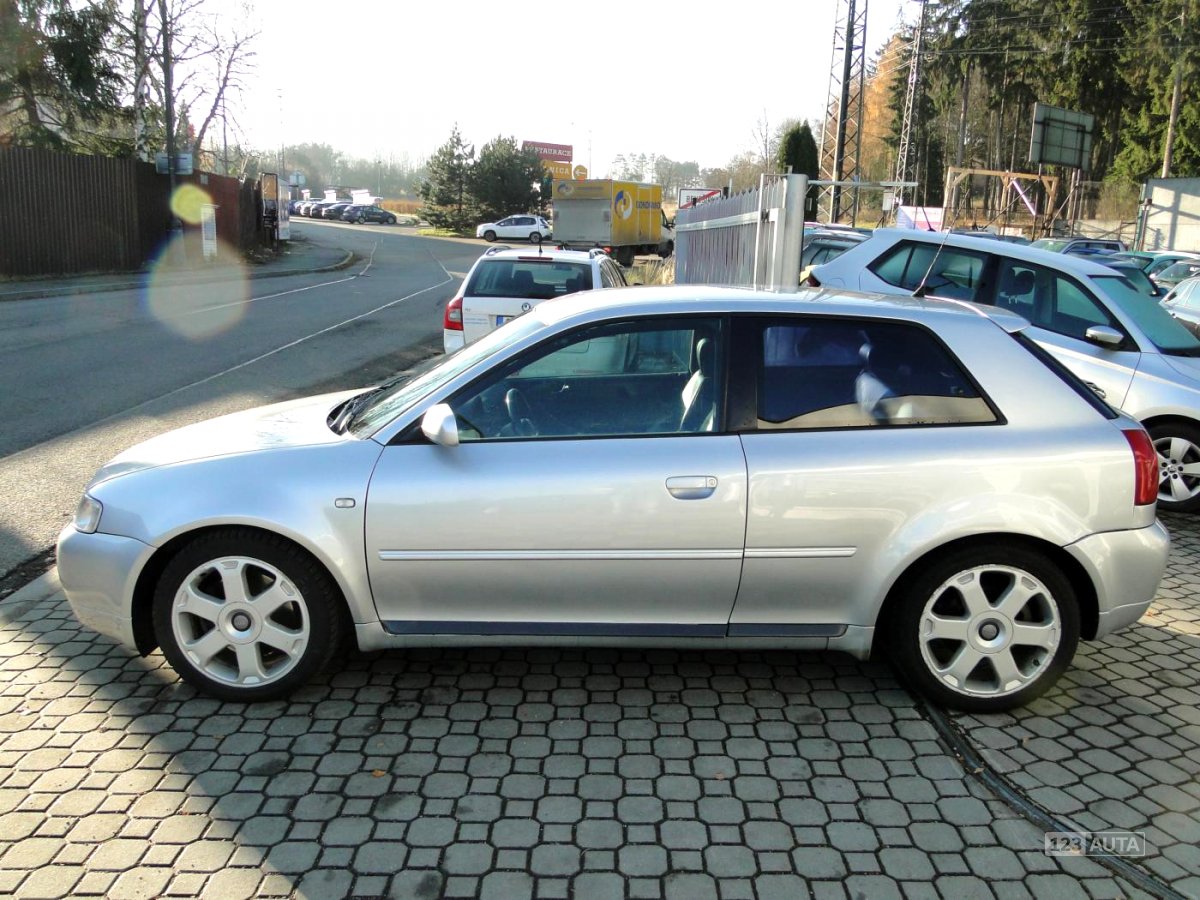 Audi S3, 2000 - pohled č. 2