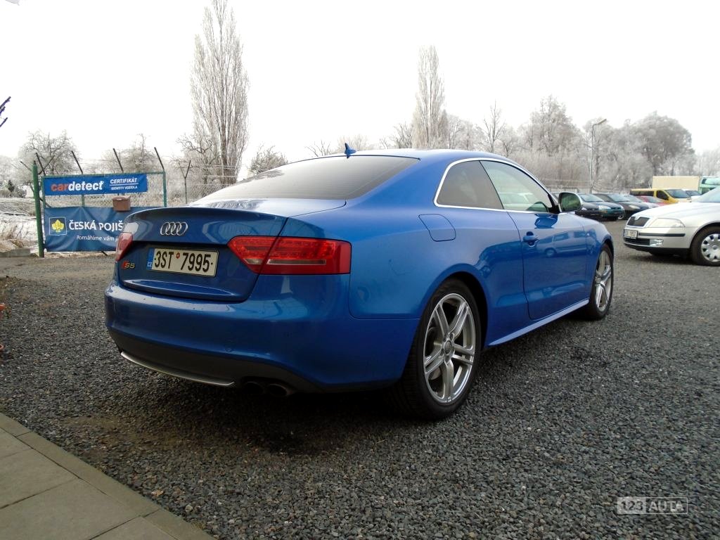 Audi S5, 2009 - pohled č. 4