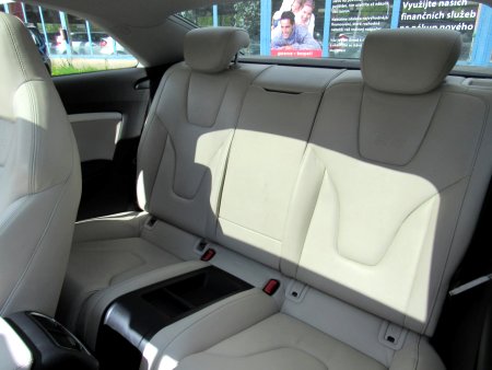 Audi S5, 2010 - pohled č. 10