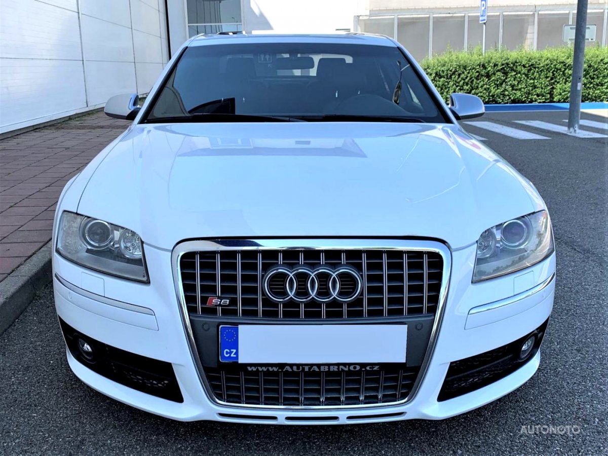 Audi S8, 2007 - pohled č. 2