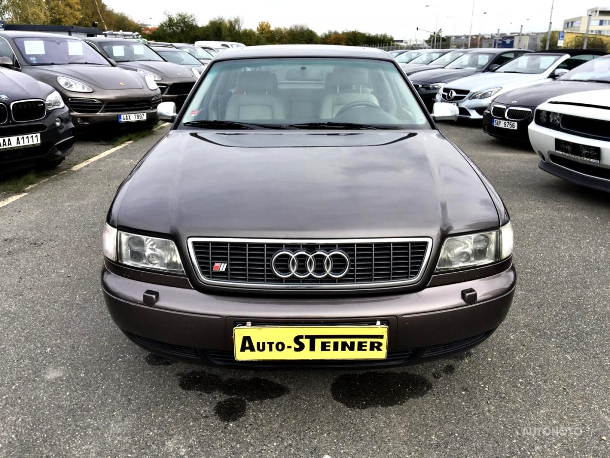 Audi S8, 1998 - celkový pohled