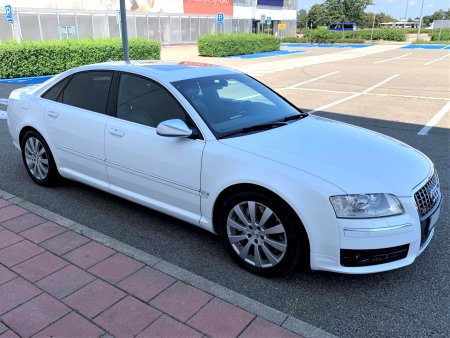 Audi S8, 2007 - pohled č. 3
