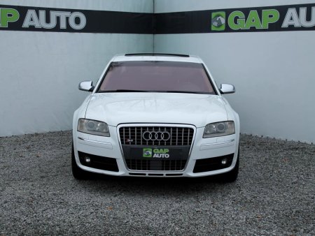 Audi S8, 2007 - pohled č. 2