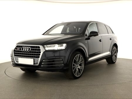 Audi SQ7, 2017 - pohled č. 3