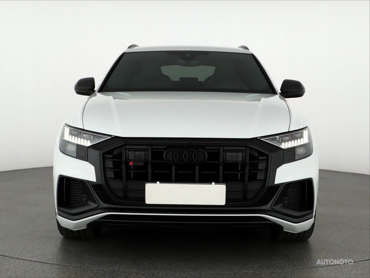 Audi SQ8, 2022 - pohled č. 2