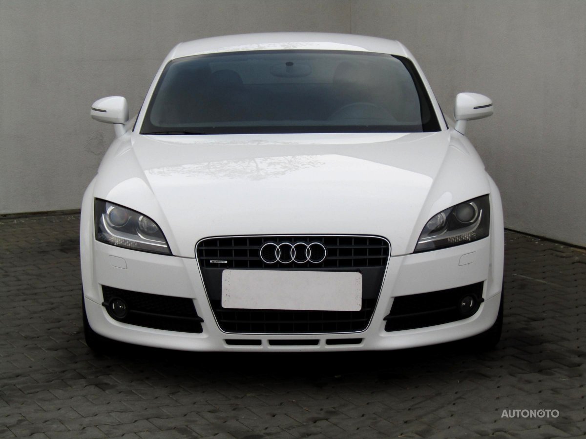 Audi TT Coupé, 2009 - pohled č. 2