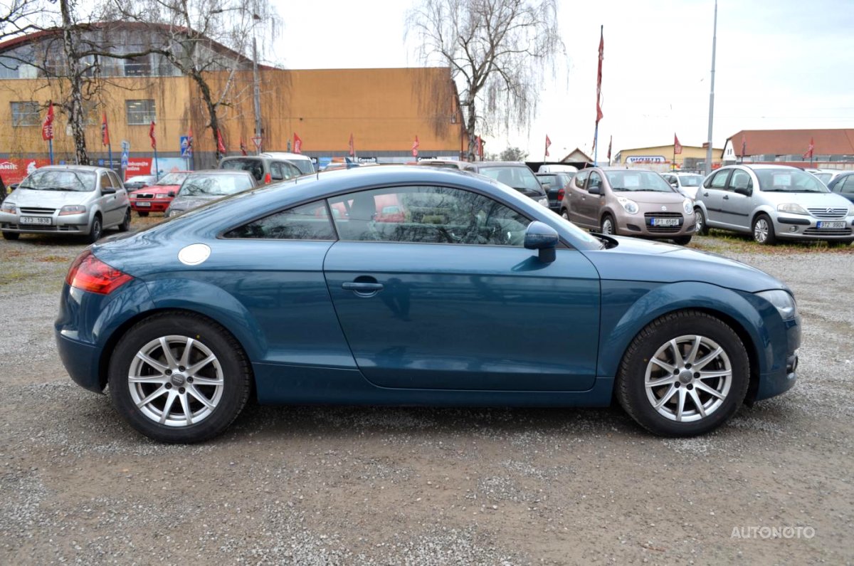 Audi TT, 2008 - pohled č. 2