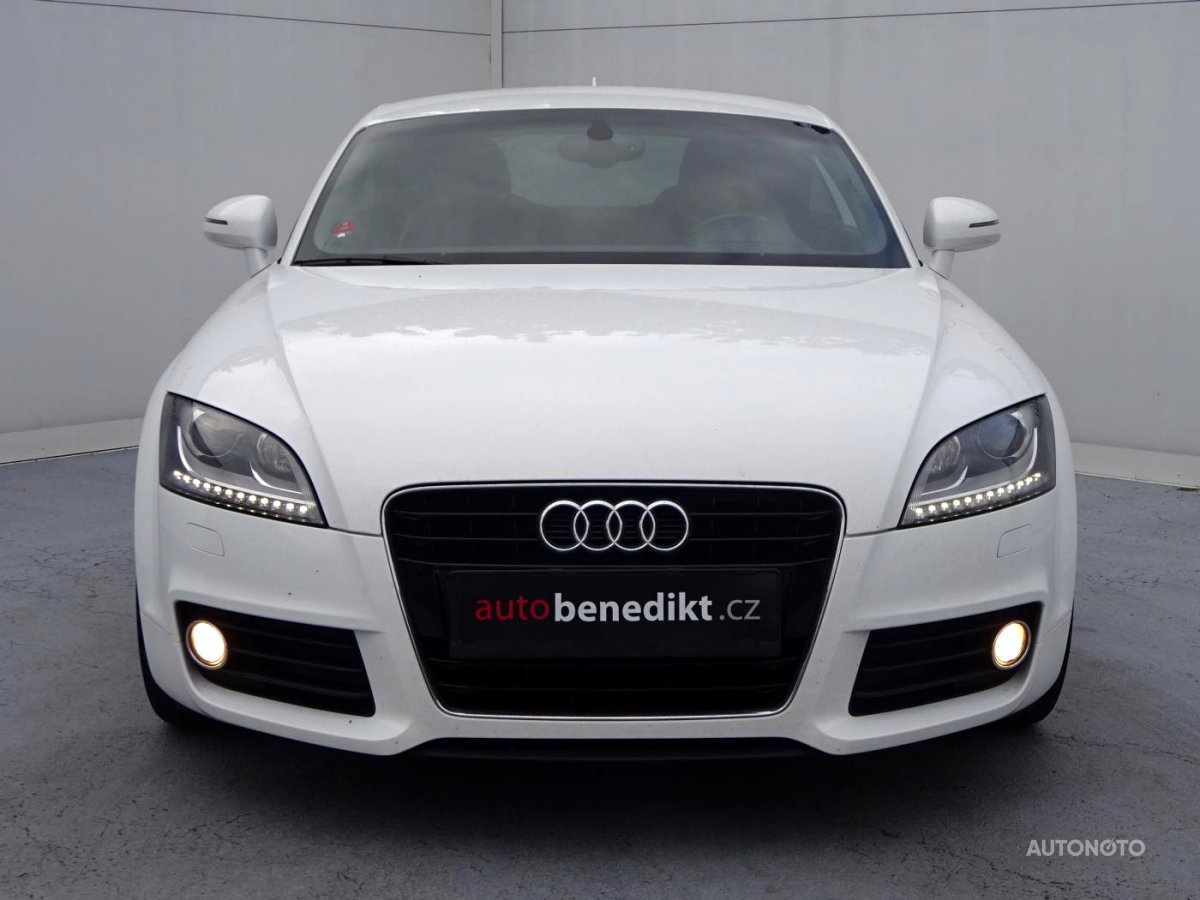 Audi TT, 2012 - pohled č. 2