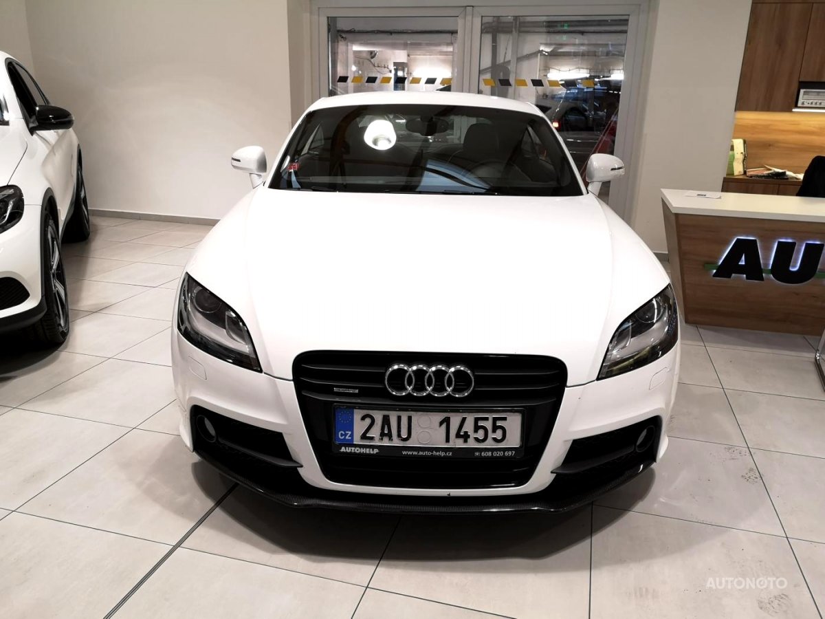 Audi TT, 2011 - pohled č. 2