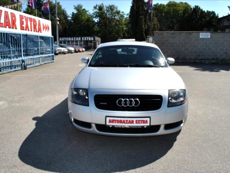 Audi TT, 1999 - pohled č. 2