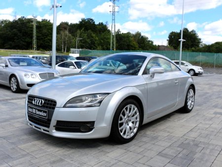 Audi TT, 2006 - pohled č. 3