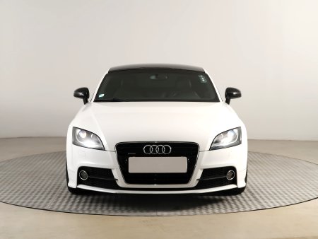 Audi TT, 2012 - pohled č. 2