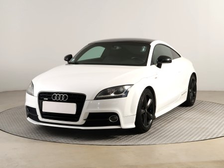 Audi TT, 2012 - pohled č. 3