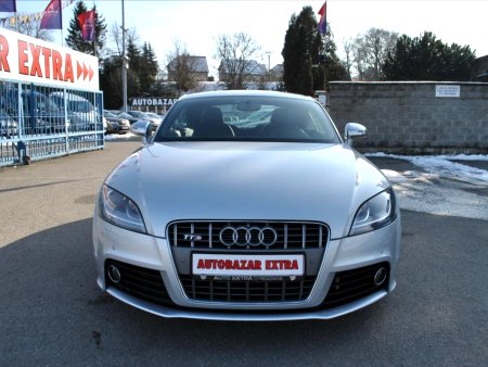 Audi TTS, 2009 - pohled č. 2