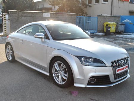 Audi TTS, 2009 - pohled č. 3