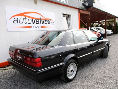 Audi V8, 1990 - pohled č. 4