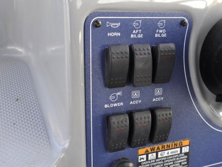 Bayliner 250, 2005 - pohled č. 12