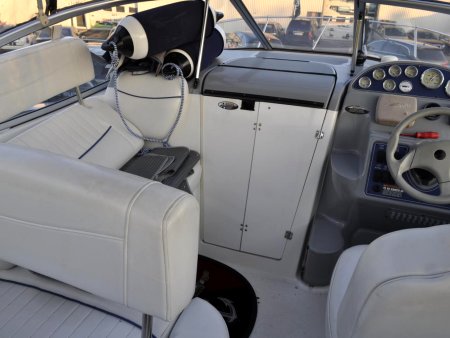 Bayliner 250, 2005 - pohled č. 6
