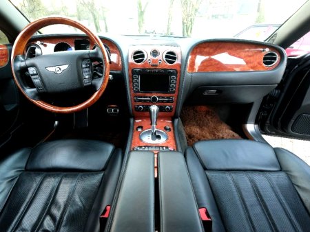 Bentley Continental Flying Spur, 2007 - pohled č. 3