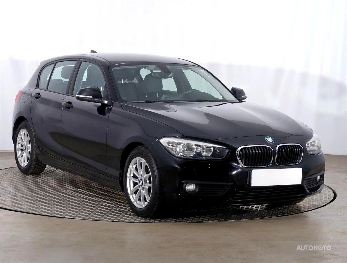 BMW 1, 2016 - celkový pohled