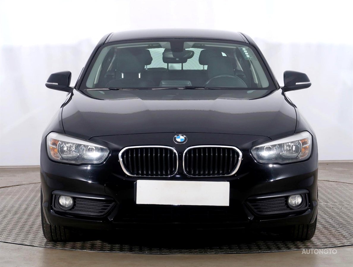 BMW 1, 2016 - pohled č. 2