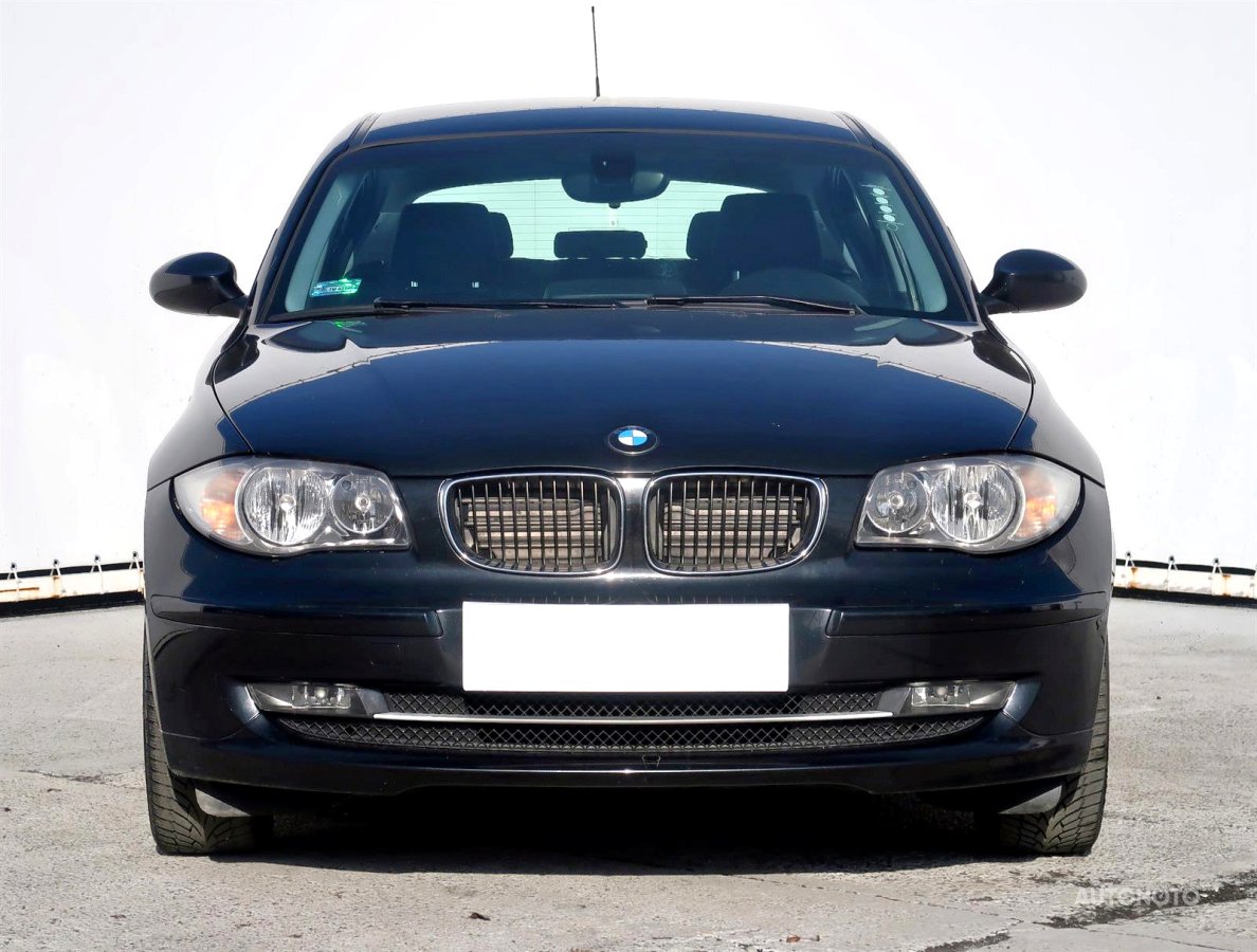 BMW 1, 2008 - pohled č. 2
