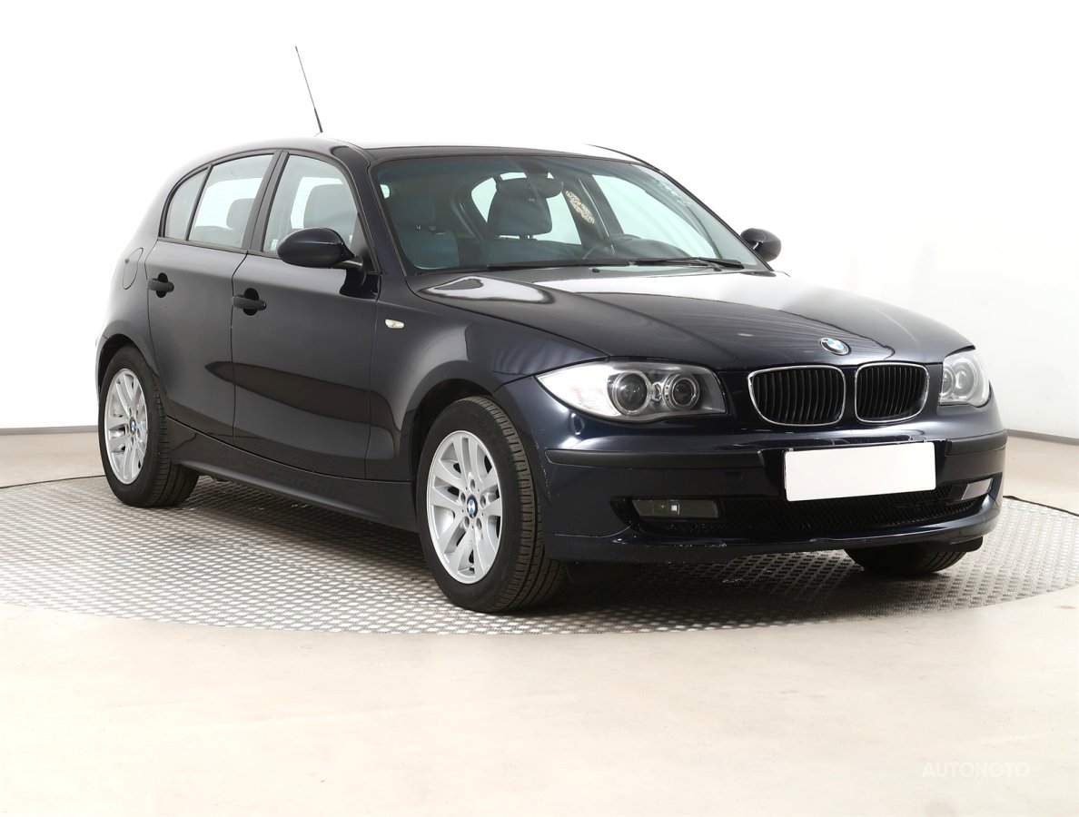 BMW 1, 2006 - celkový pohled