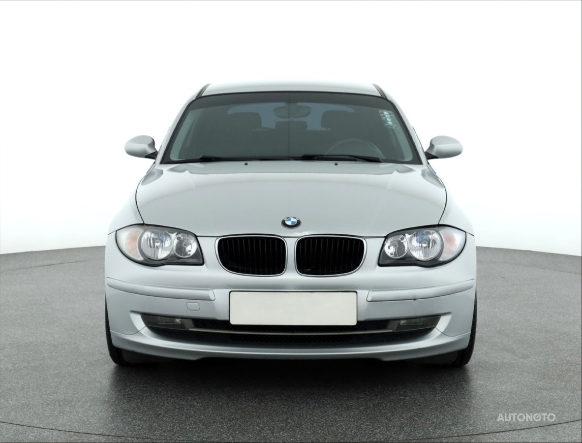 BMW 1, 2007 - pohled č. 2