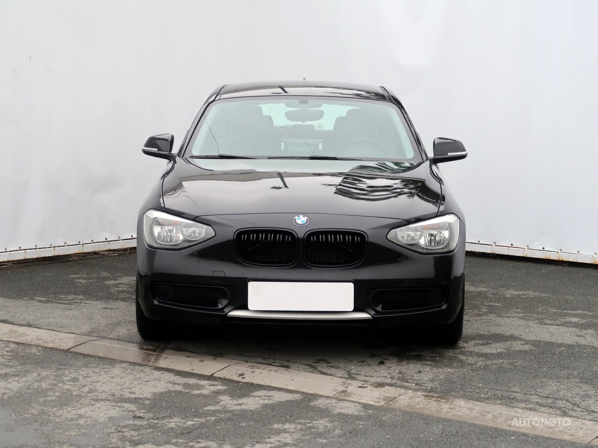 BMW 1, 2013 - pohled č. 2
