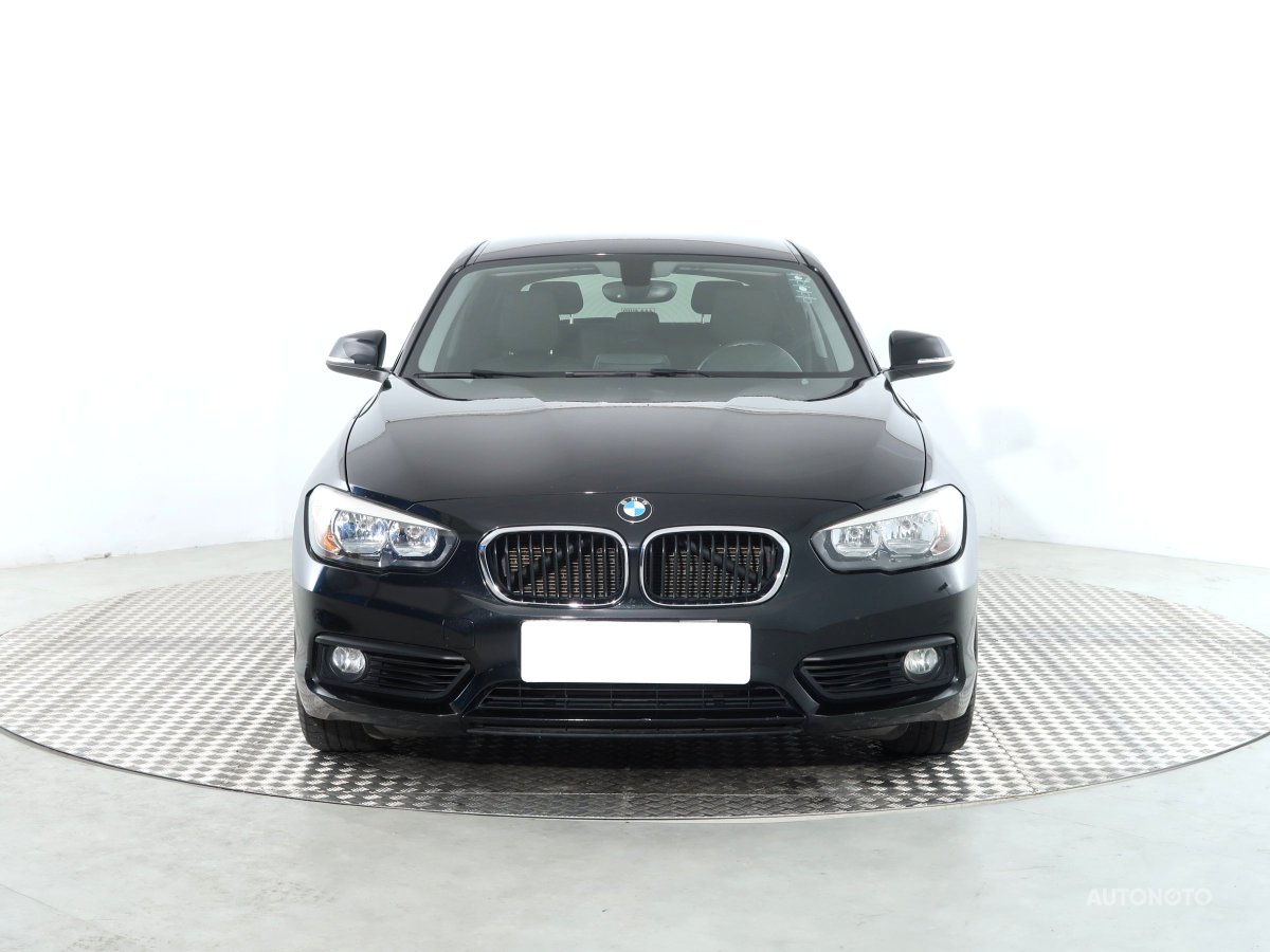 BMW 1, 2017 - pohled č. 2