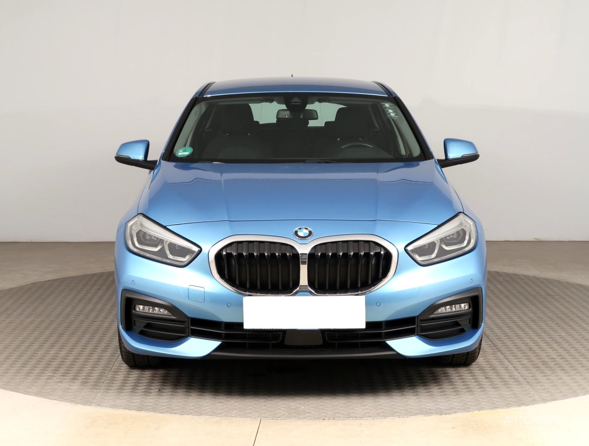 BMW 1, 2020 - pohled č. 2