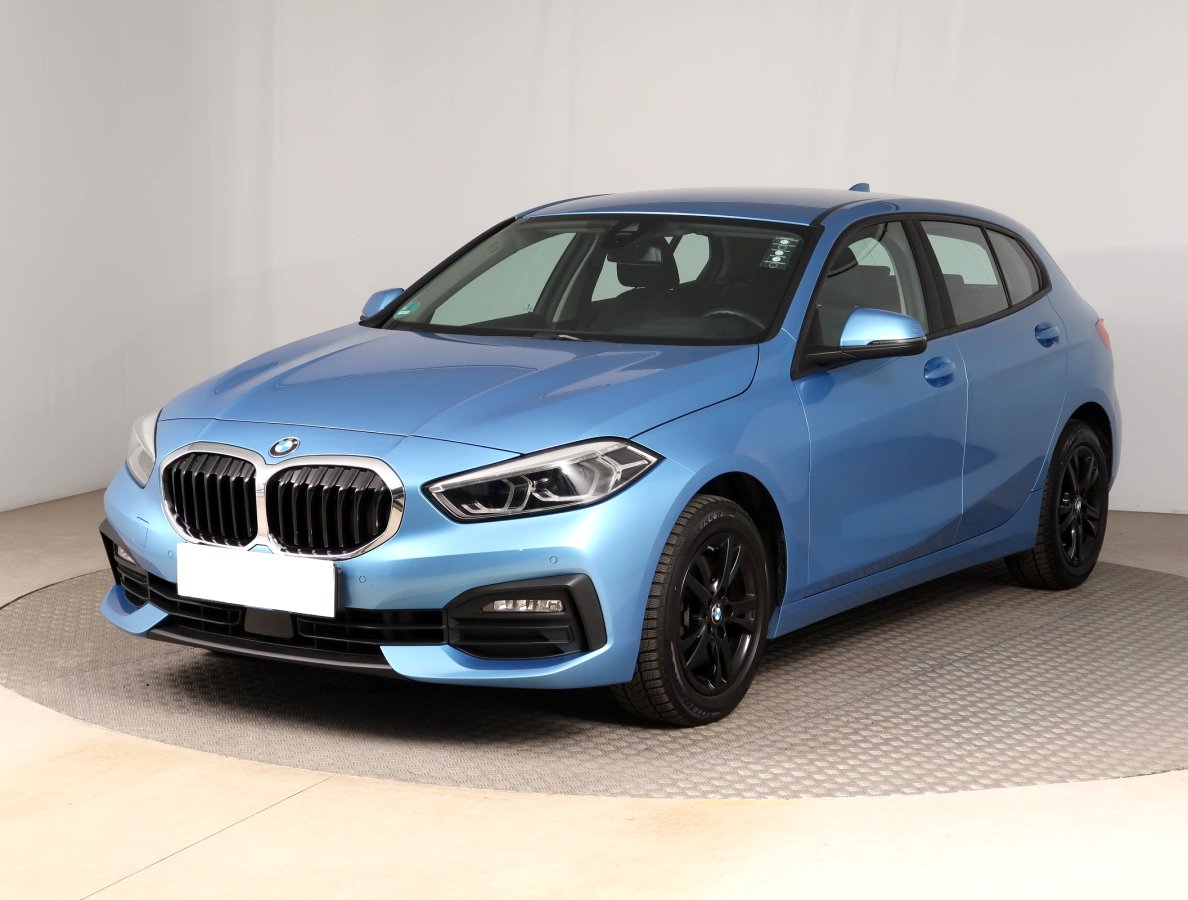 BMW 1, 2020 - pohled č. 3