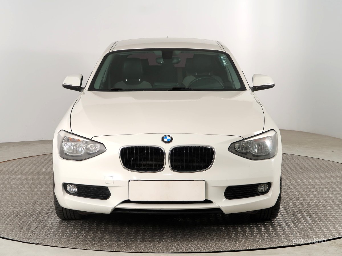 BMW 1, 2013 - pohled č. 2