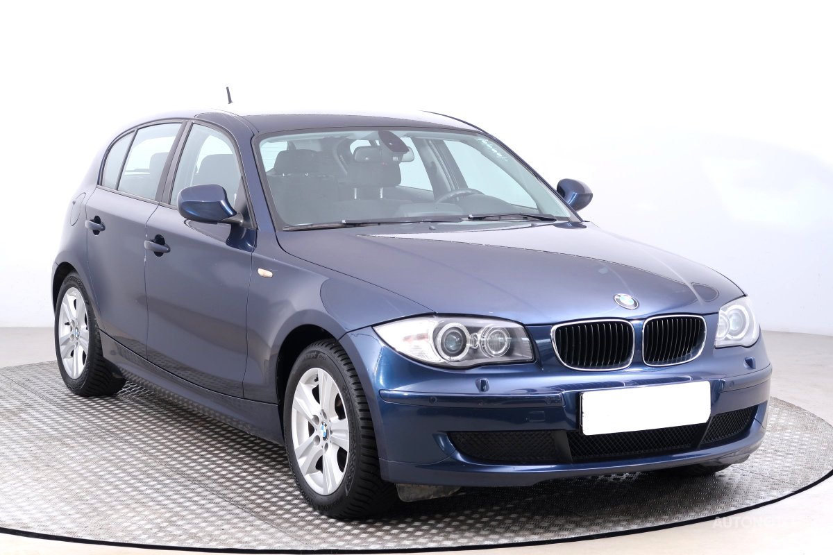 BMW 1, 2009 - pohled č. 1