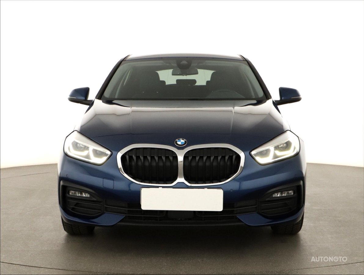 BMW 1, 2023 - pohled č. 2