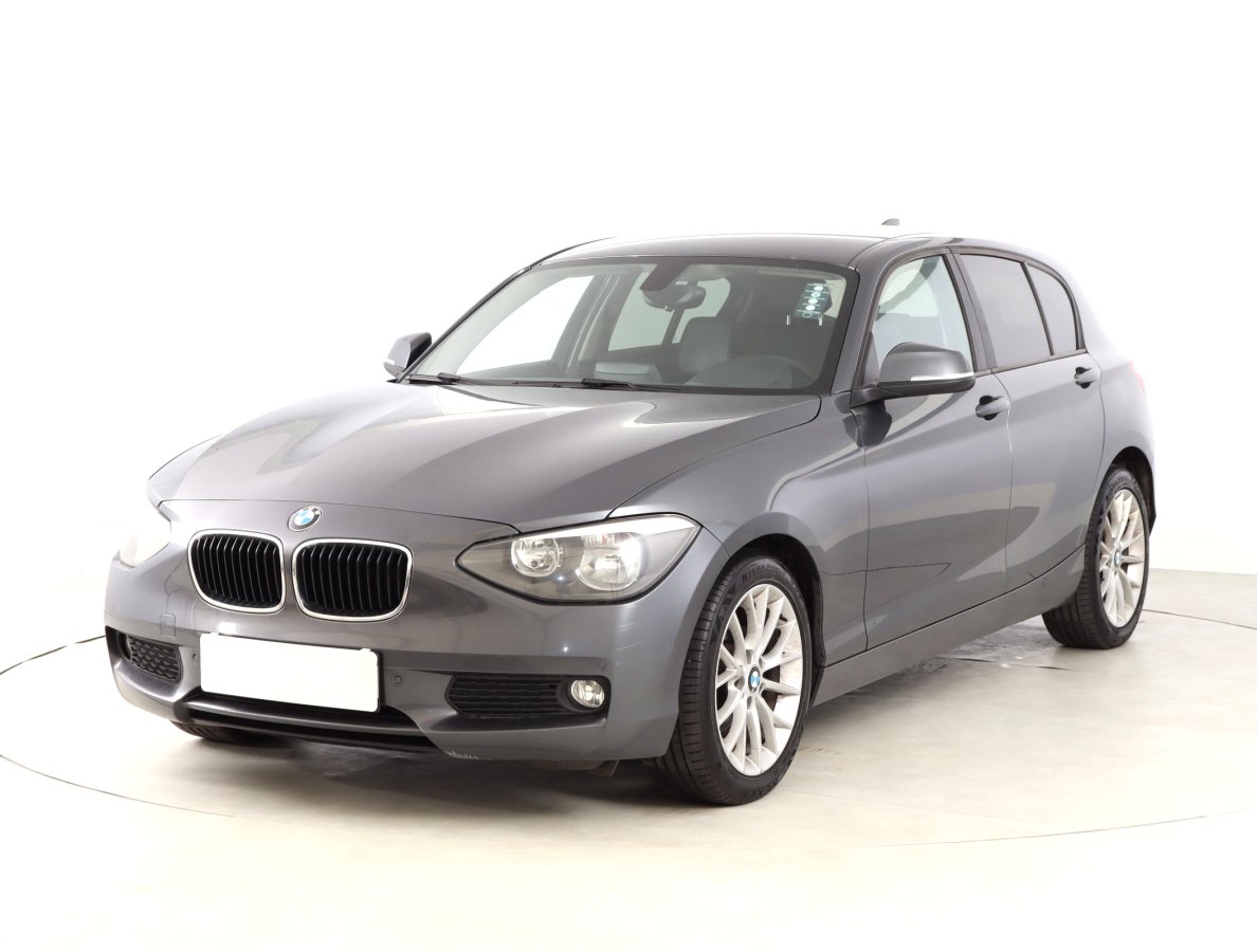 BMW 1, 2012 - pohled č. 3
