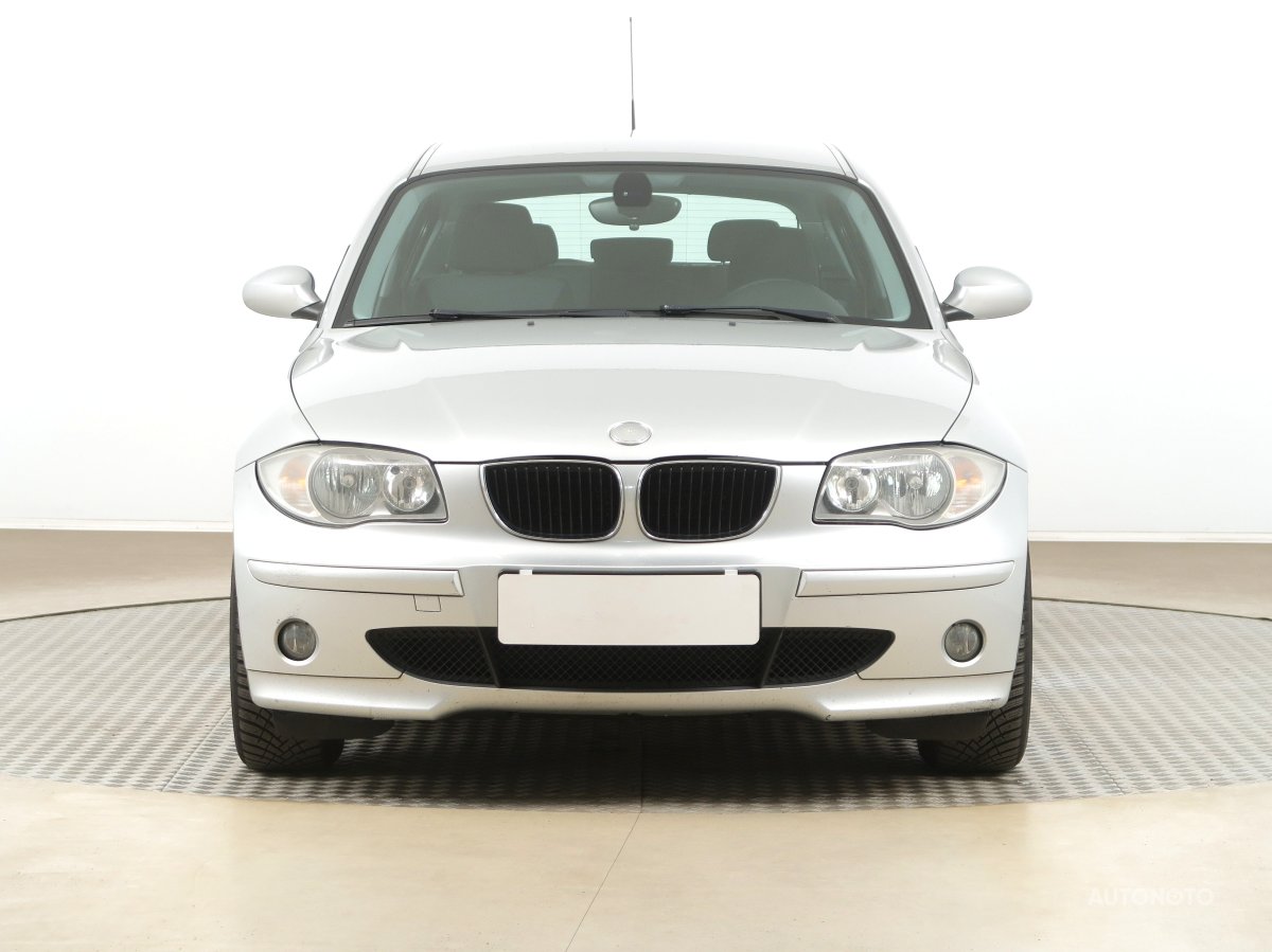 BMW 1, 2004 - pohled č. 2