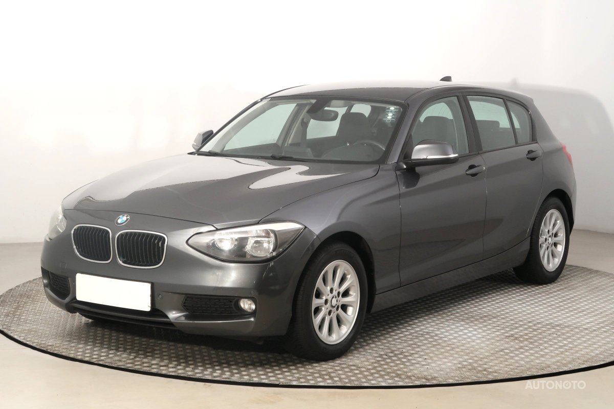 BMW 1, 2012 - pohled č. 3