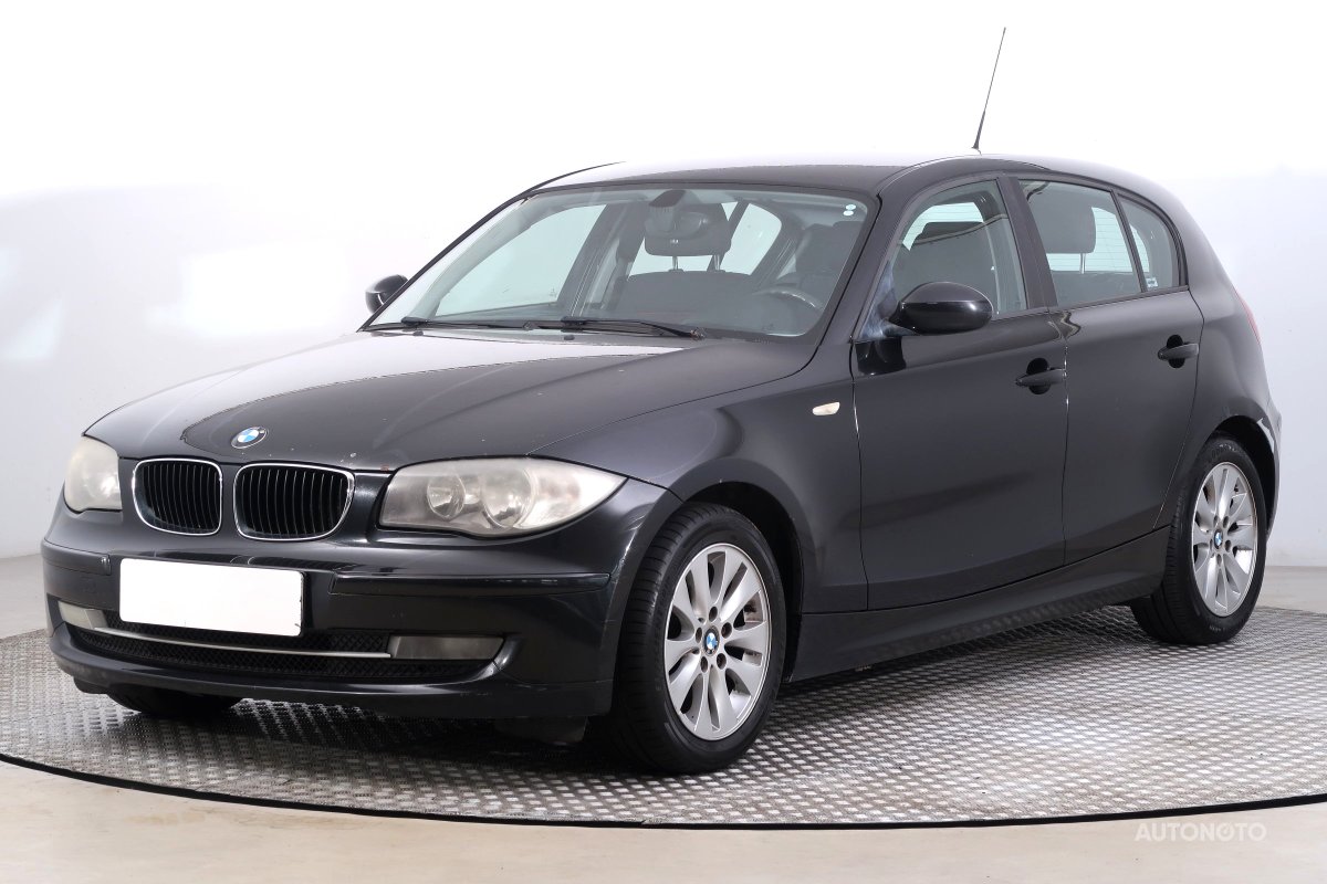 BMW 1, 2007 - pohled č. 3