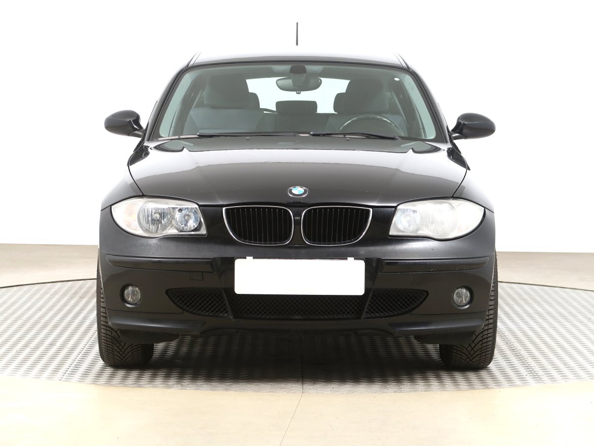 BMW 1, 2005 - pohled č. 2