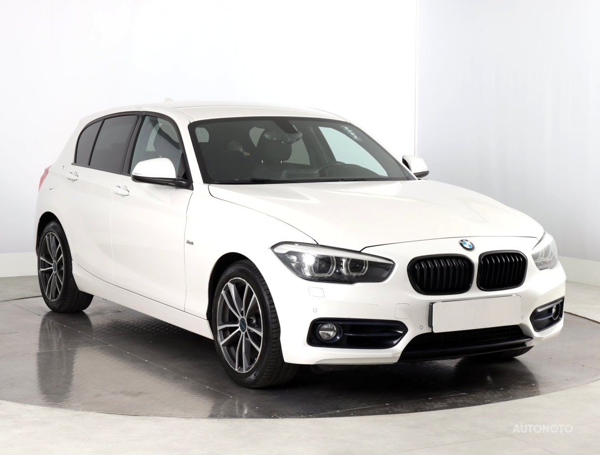 BMW 1, 2018 - celkový pohled