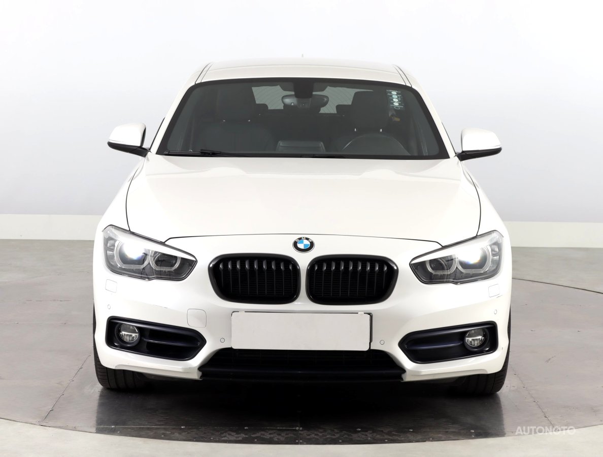 BMW 1, 2018 - pohled č. 2
