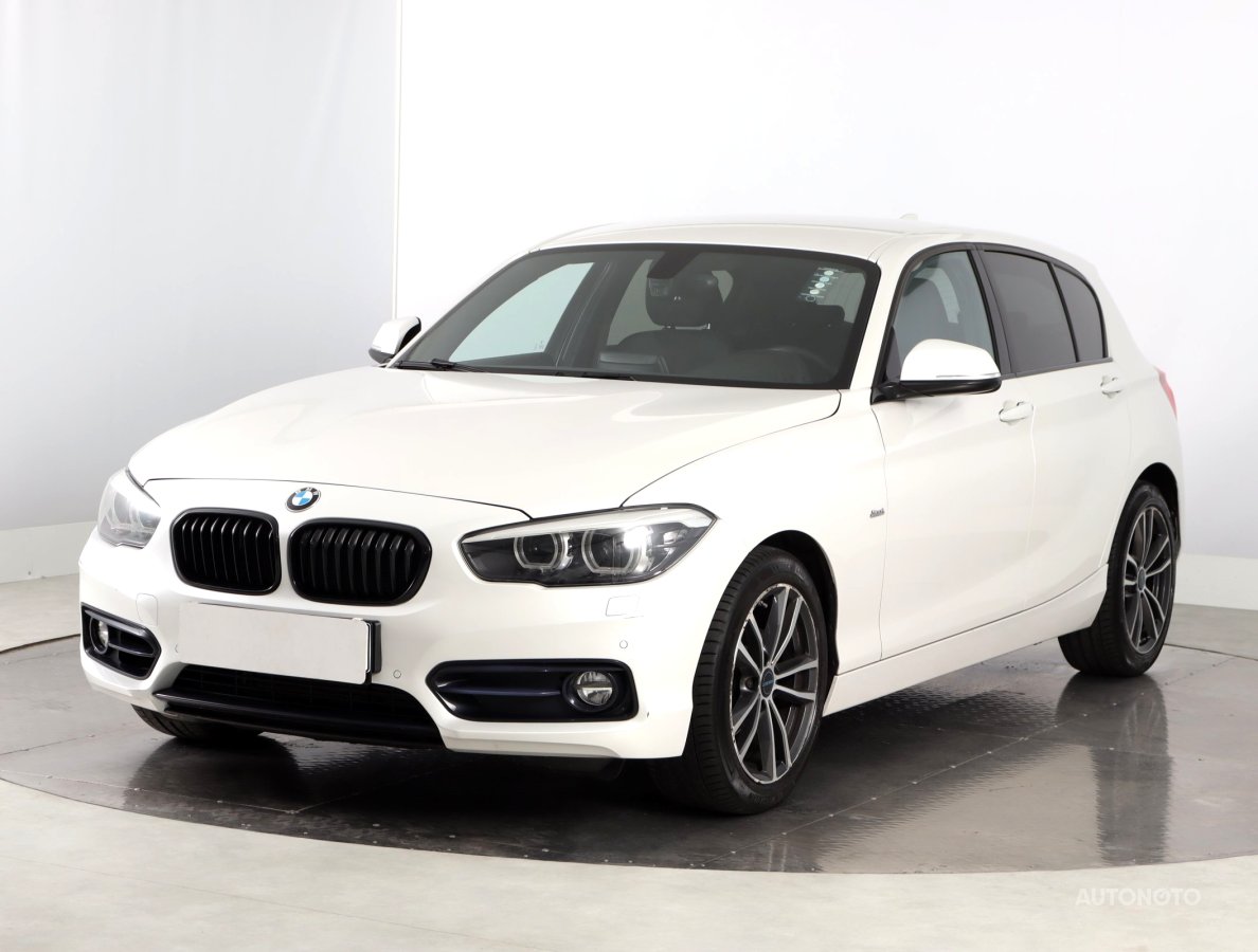 BMW 1, 2018 - pohled č. 3