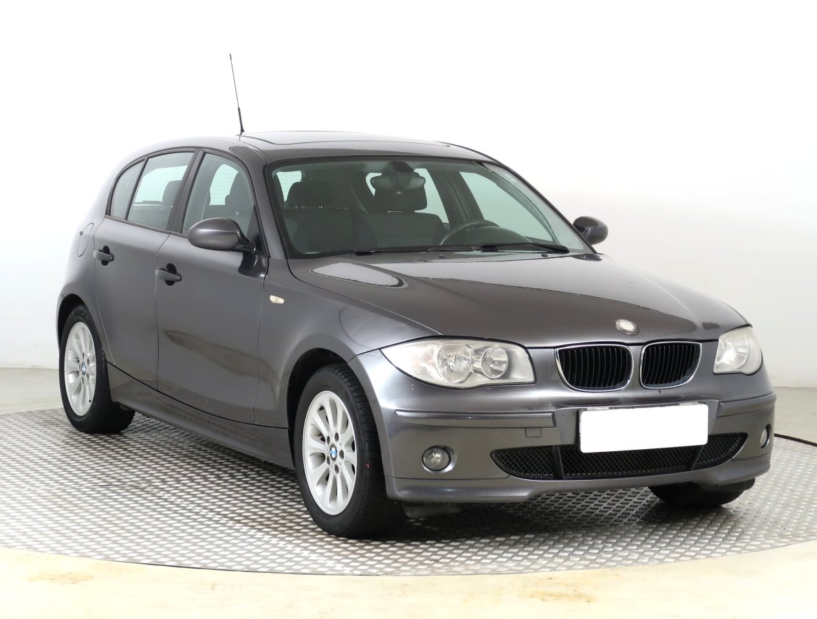 BMW 1, 2005 - celkový pohled