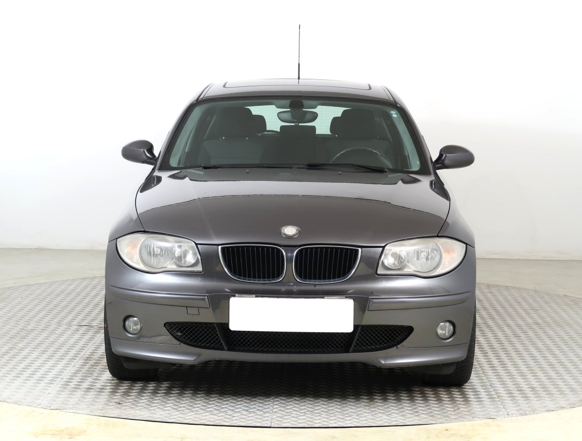 BMW 1, 2005 - pohled č. 2